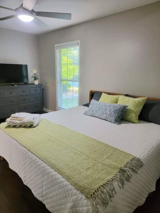 Refreshed!! Private 4Brms 2 Bath - 2 King Beds!! Villa Smyrna Ngoại thất bức ảnh